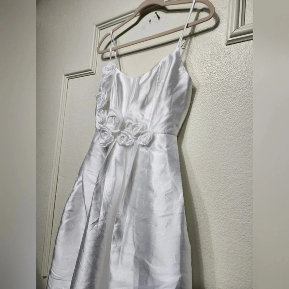 Lulu's Dreamy Forever White Taffeta Rosette Maxi Dress with Pockets S Wedding - Picture 7 of 12